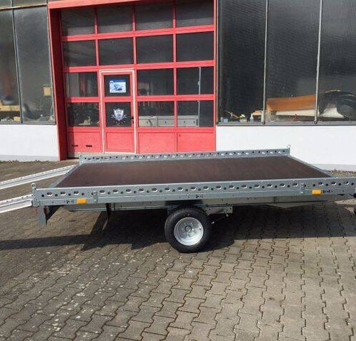 stema-autotransporter-mit-aufahrrampen Autotransporter Stema Carrier XL - Intelligenter Anhänger mit 100 km/h