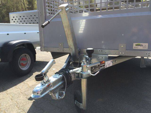 Kastenanhänger Stema Rex 25 - kompakter Kippanhänger mit Auffahrrampe