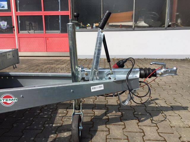 stuetzrad-anhaenger-stema Absenkanhänger Stema WOM XT STS XT O2 13-25-15.1