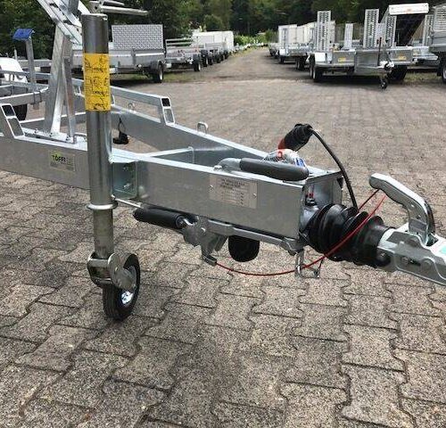 Bootstrailer TPV BA 3500kg mit Seilwinde und verstärktem Rahmen