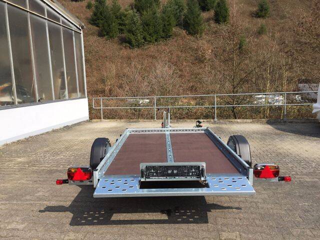 tieflader-motorradanhaenger-stema Tieflader Stema WOM XT STS XT O2 13-25-15.1 absenkbar mit 1.300kg