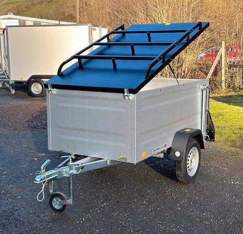 Kastenanhänger TPV KT-EU2 VS Kastenanhänger mit Deckel verstärkt