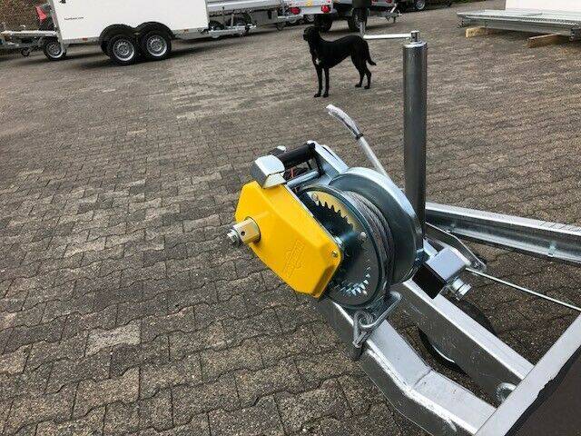 Autotransporter Humbaur Universal 3000 - Multitransporter mit Seilwinde!