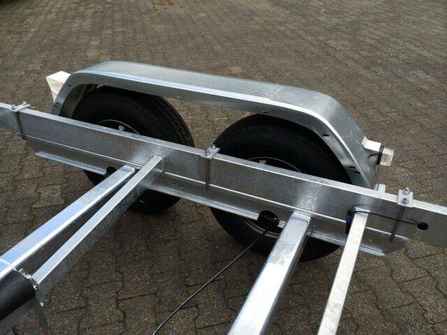 Bootstrailer TPV BA 2700kg mit Seilwinde - eine Marke von Böckmann