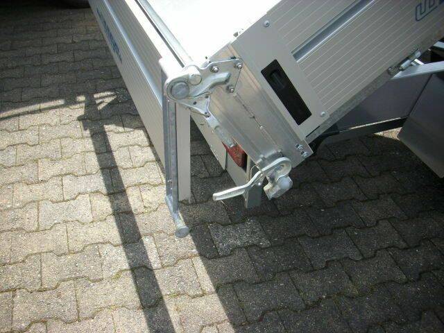 wm-meyer-dreiseitenkipper-hkc-2731-186-ti-02 Dreiseitenkipper WM Meyer HKC 2731/186 - 319 x 186cm - elektrisch kippbar!