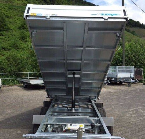 Dreiseitenkipper WM Meyer HKC 3536/186 elektrisch kippbar mit Nothandpumpe