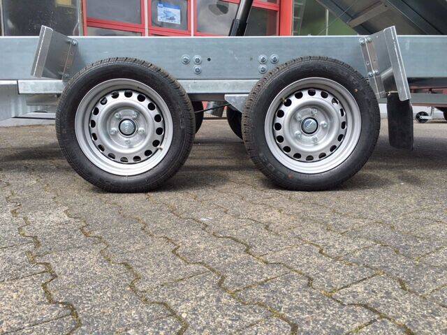 Dreiseitenkipper WM Meyer HKC 3536/186 elektrisch kippbar mit Nothandpumpe