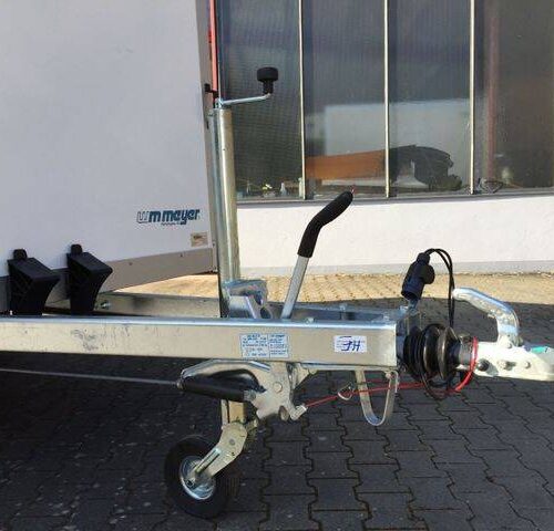 Kofferanhänger WM Meyer AZ 2740/185 S35 - 4 mtr. Koffer mit Heckrampe