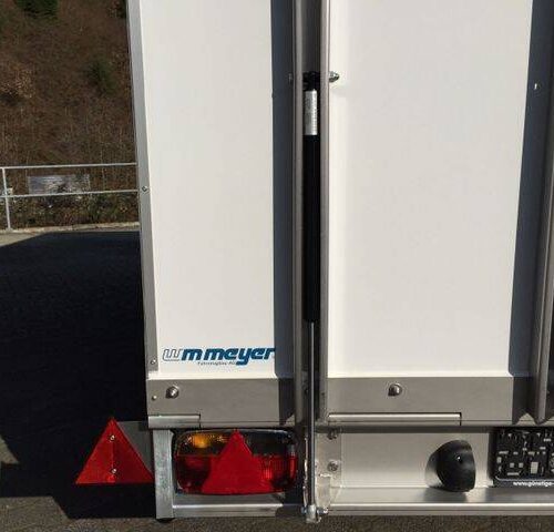 Kofferanhänger WM Meyer AZ 2740/185 S35 - 4 mtr. Koffer mit Heckrampe