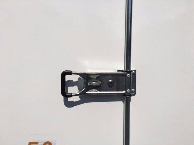 Kofferanhänger WM Meyer AZ 1325/126 S30 - kompakter gebremster Koffer